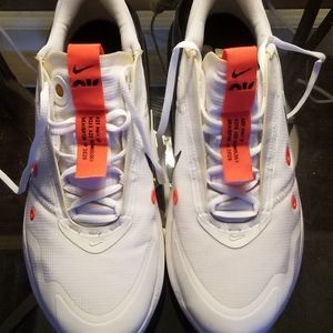 WOMEN'S NIKE AIR MAX UP SHOES SZ. 9.5